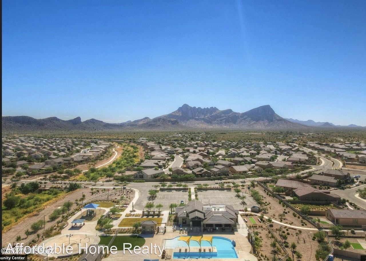 9372 W Gambel Oak Ln - Photo 3 of 40