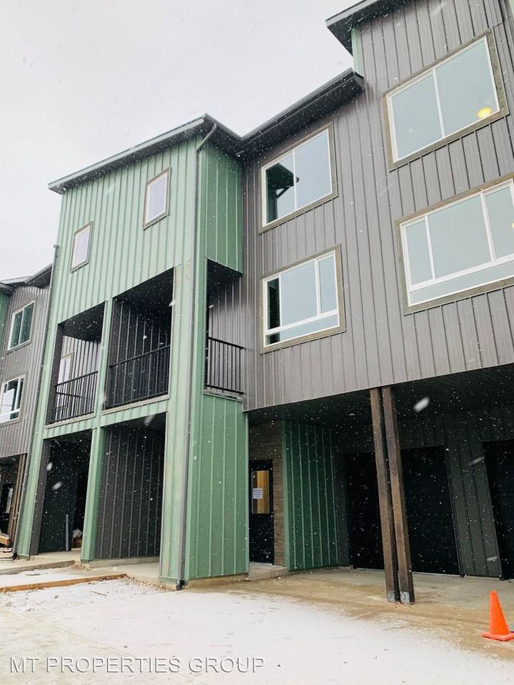 1905 Maple - Photo 3 of 20