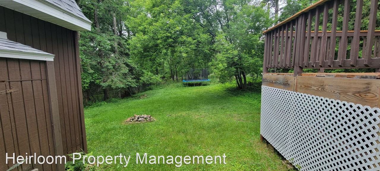 2219 Vermilion Rd - Photo 3 of 23