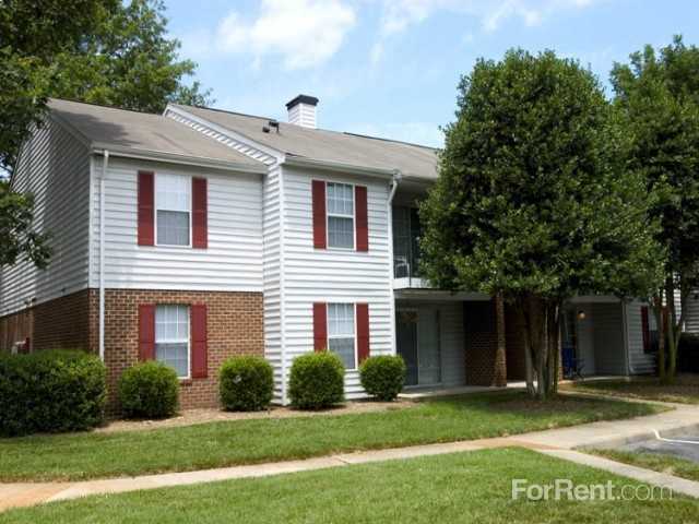 Ivystone - Photo 2 of 20