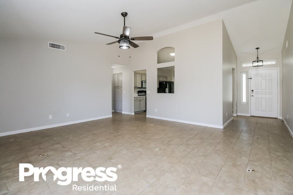 10654 E Florian Ave - Photo 3 of 16