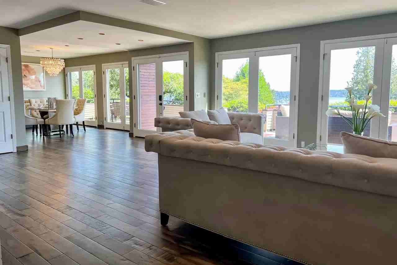 7523 S Lakeridge Dr - Photo 3 of 50