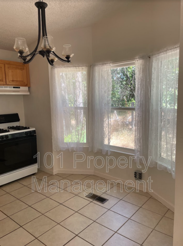 2650 Mill Creek Rd - Photo 3 of 12