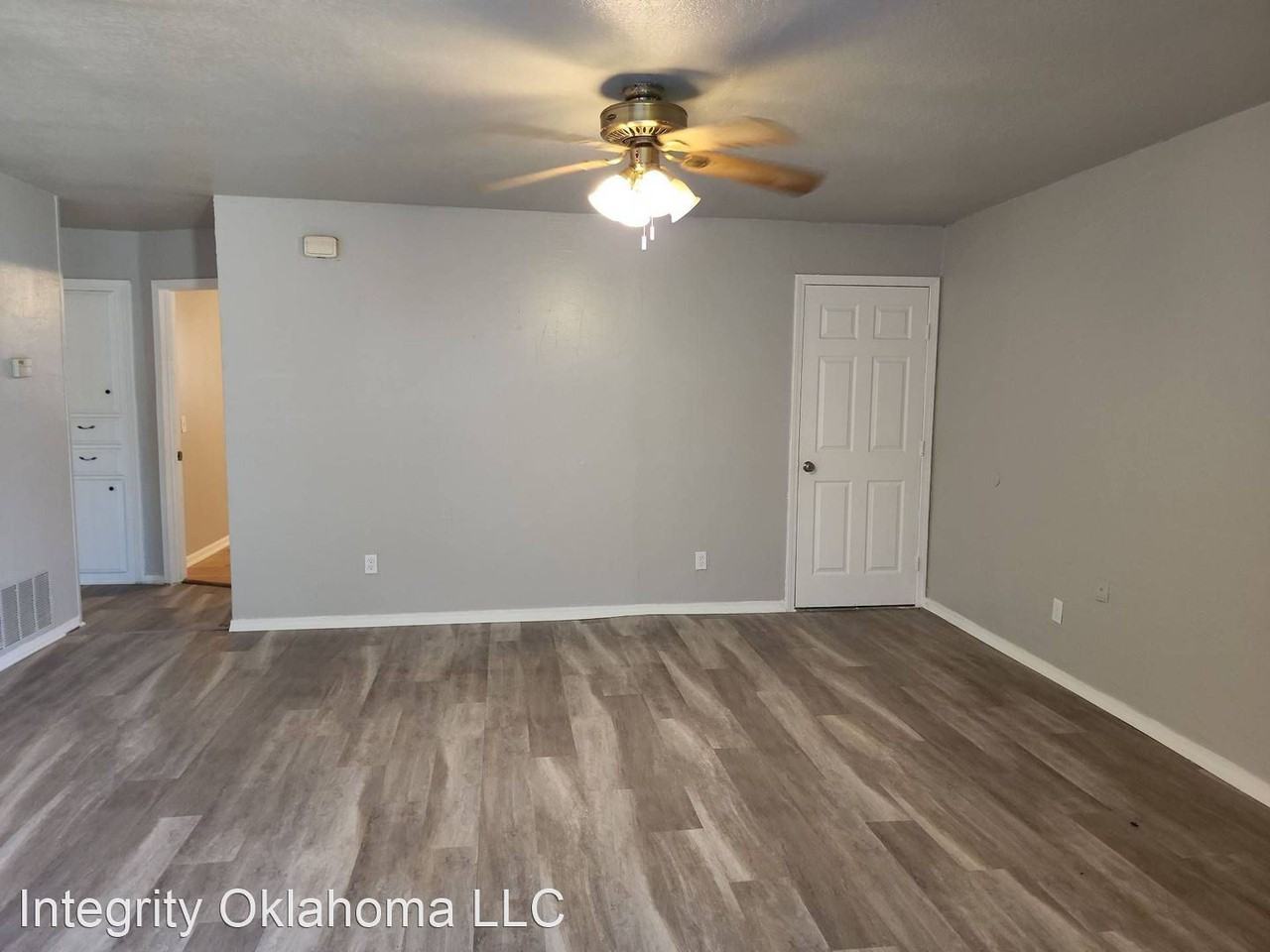 2744 Sw 64th St - Photo 2 of 21