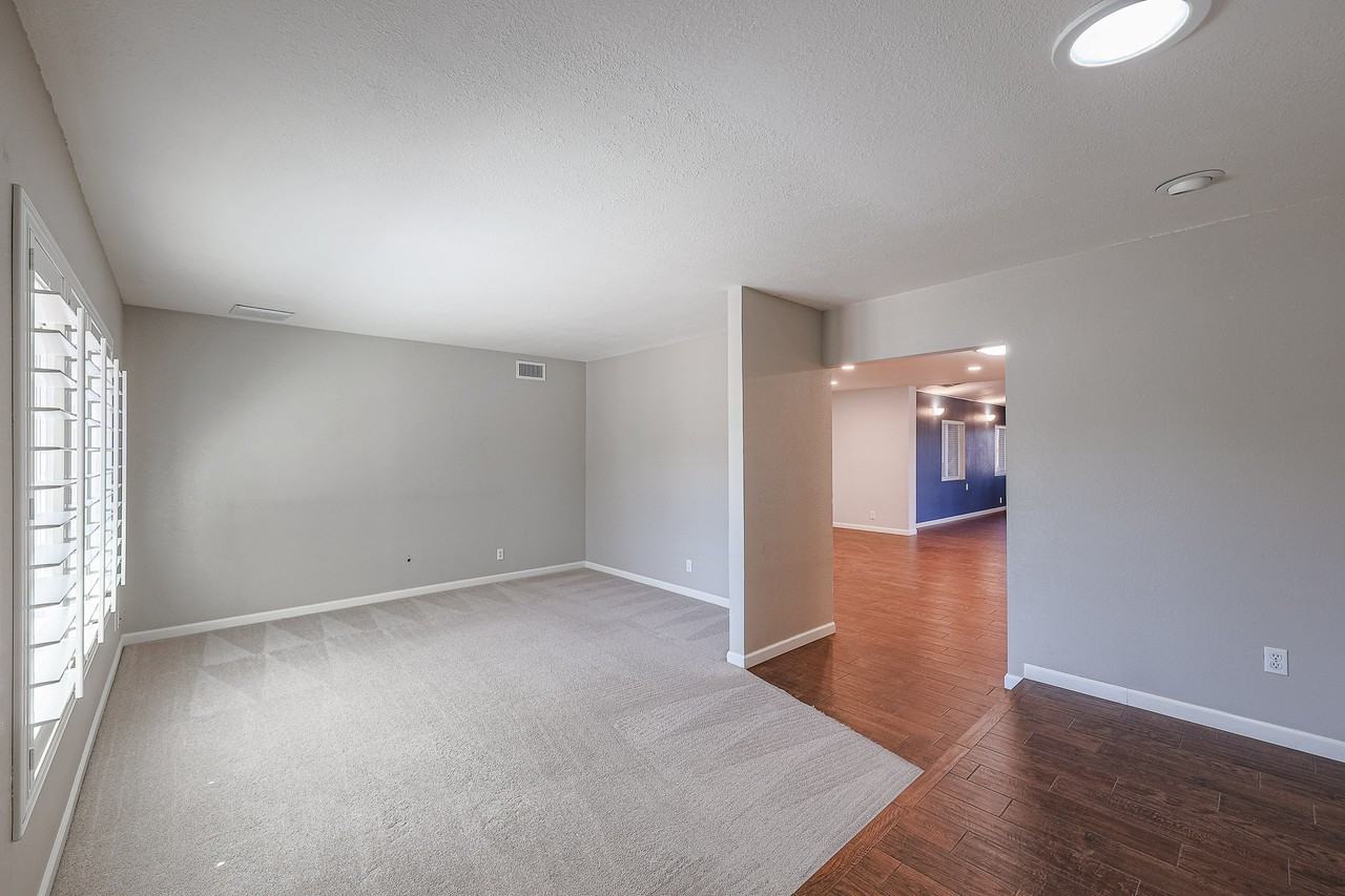 1360 W Esplanade St - Photo 2 of 37