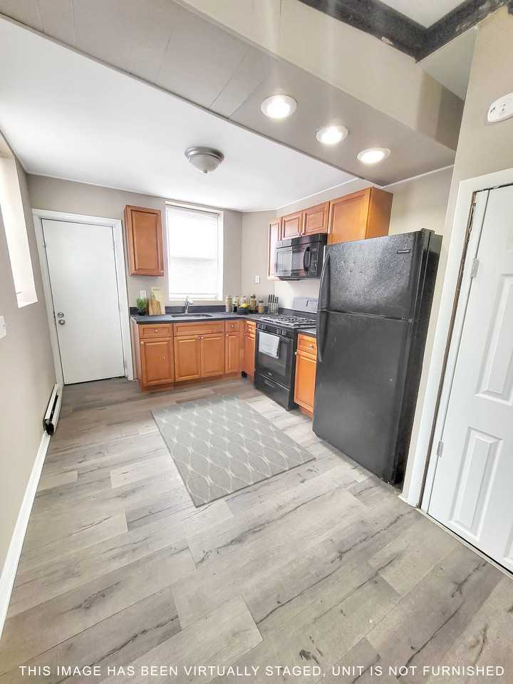 2267 Brill St - Photo 2 of 3