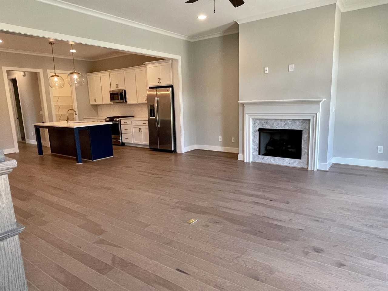 516 Preserve Pkwy #1 - Photo 3 of 29