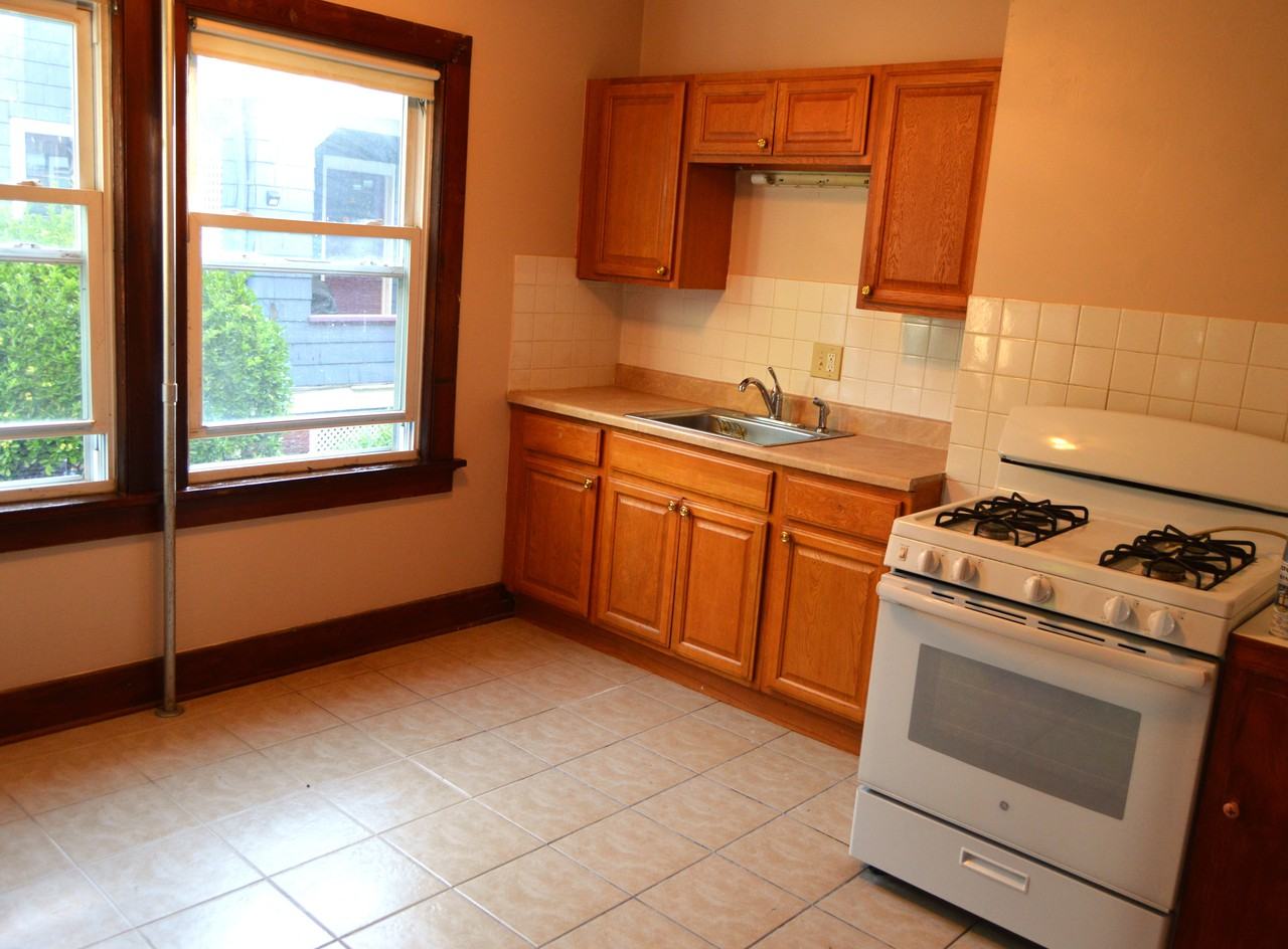 79 Central Ave - Photo 2 of 2
