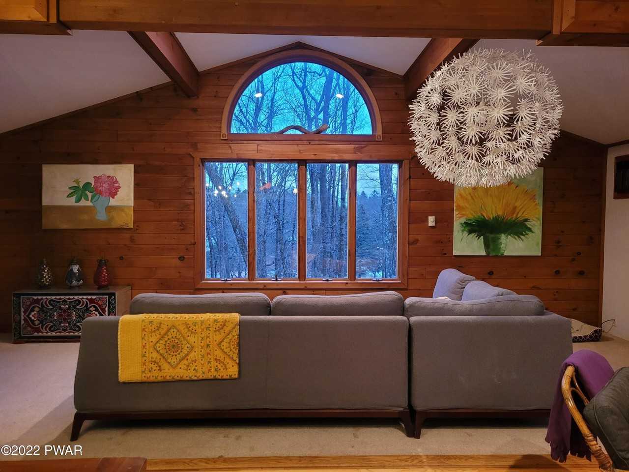 211 Waterview Dr - Photo 3 of 31