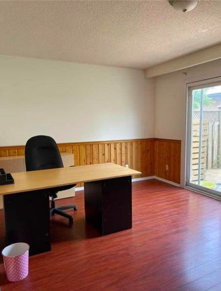 66 Pindar Crescent - Photo 2 of 4