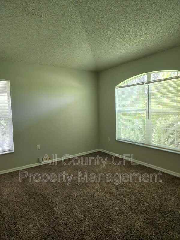 141 Conch Dr - Photo 6 of 19