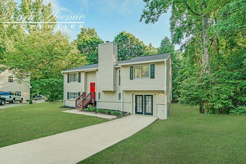 4952 Mcalpine Ln - Photo 3 of 27