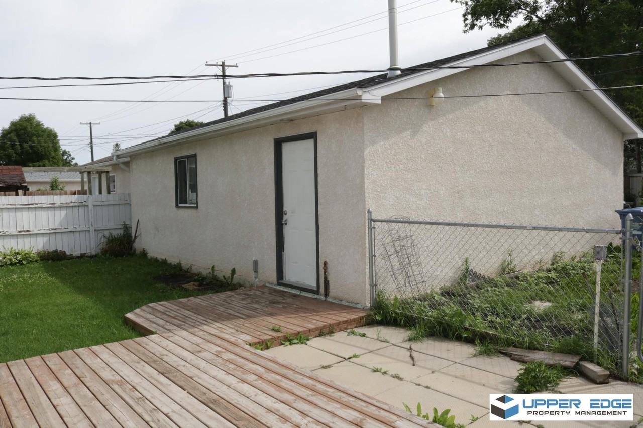 209 Bedson St - Photo 2 of 27