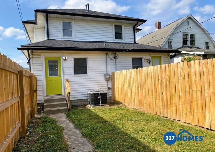 1119 E Kelly St - Photo 2 of 19