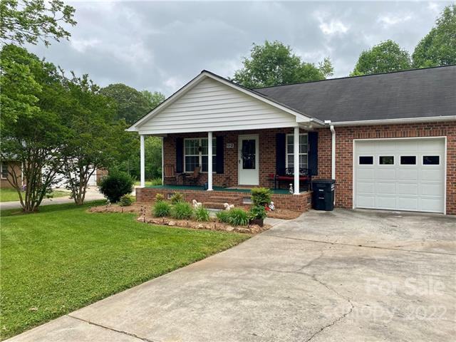 112 Fesperman St #1 - Photo 2 of 10