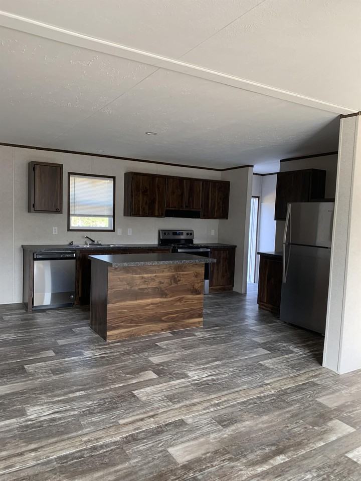 104 104 Bristol Street #1 - Photo 4 of 11