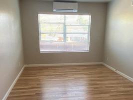 featured image of 310 W Thatcher St