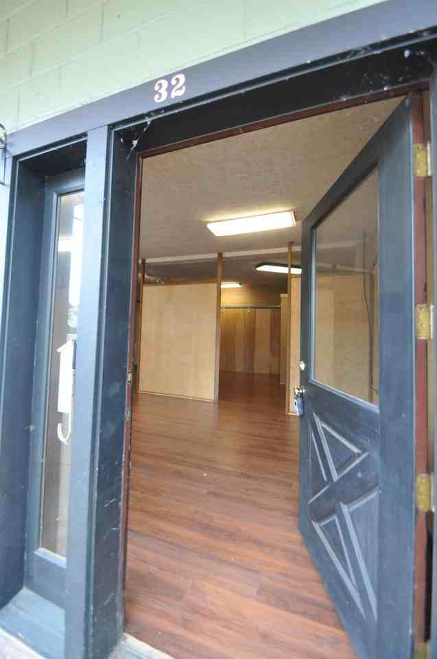 32 S Nehalem St #1 - Photo 2 of 11