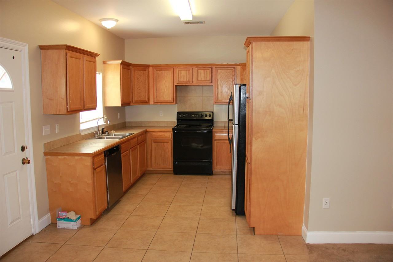 42470 Barry Ct #23 - Photo 4 of 39