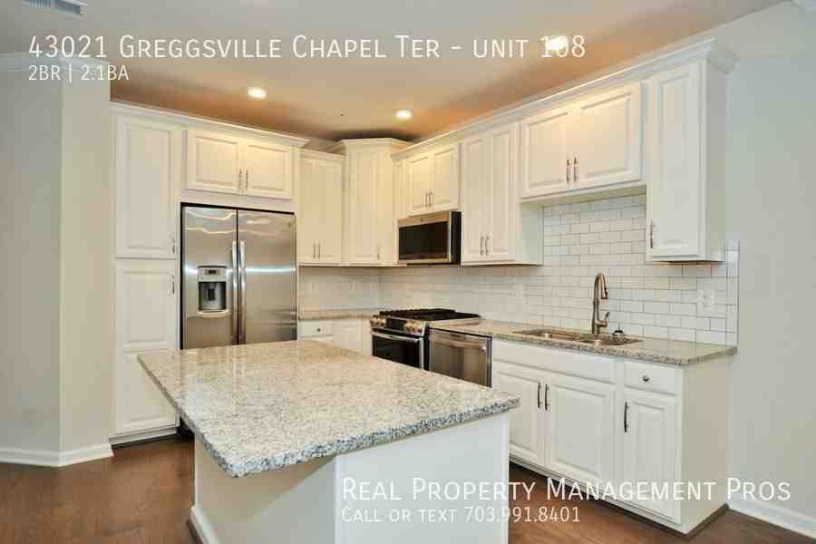 43021 Greggsville Chapel Ter #108 - Photo 3 of 32