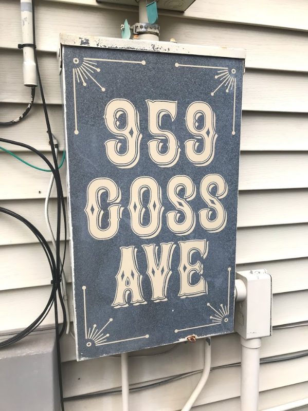 959 Goss Ave - Photo 3 of 34