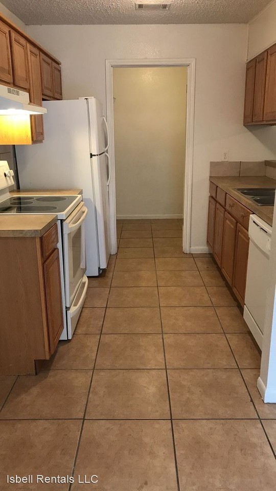 3005 Lake Road A-D - Photo 2 of 17