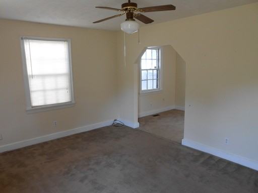 917 West Ave - Photo 2 of 5