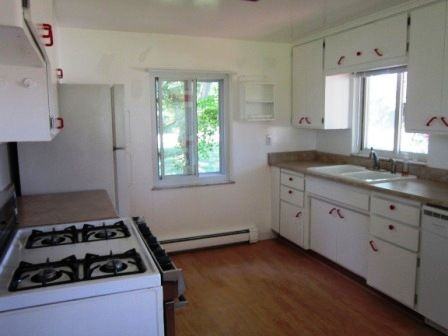 3529 River Rd - Photo 3 of 8