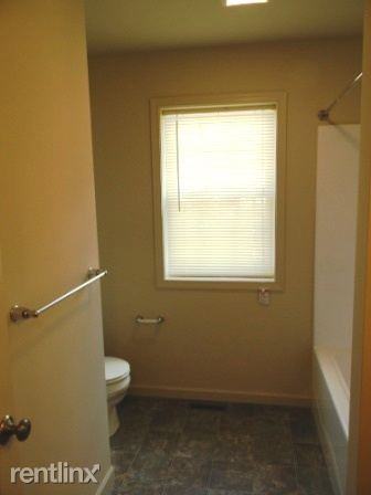 Rock Hall - Photo 3 of 9