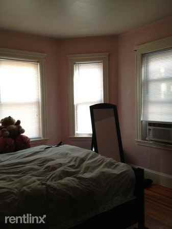 385 Pond Ave - Photo 2 of 4