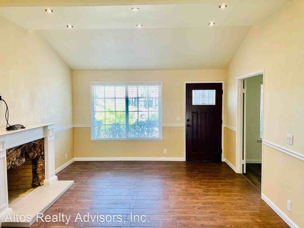 2032 Nunes Dr - Photo 3 of 17