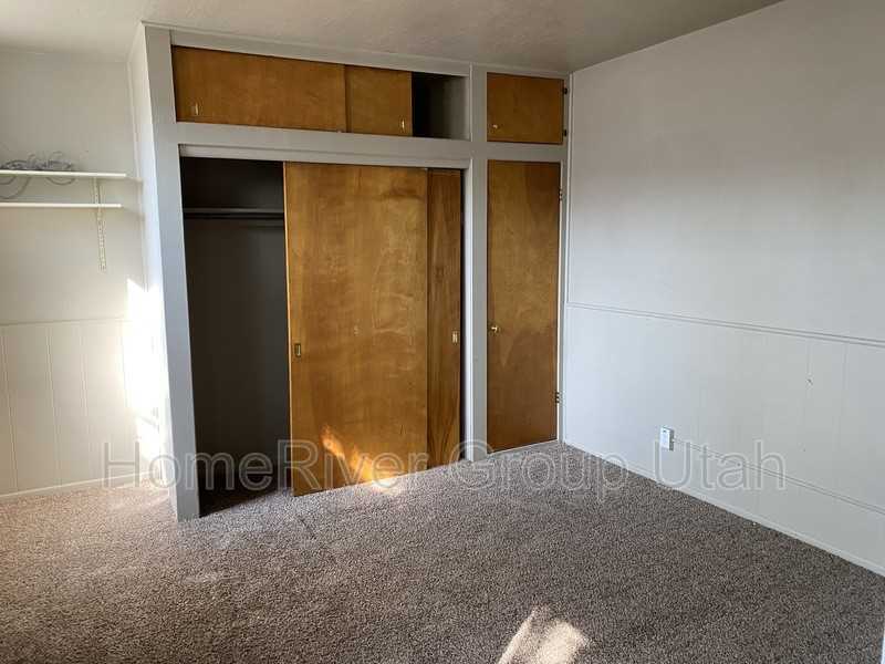 1636 S St #1 - Photo 5 of 16