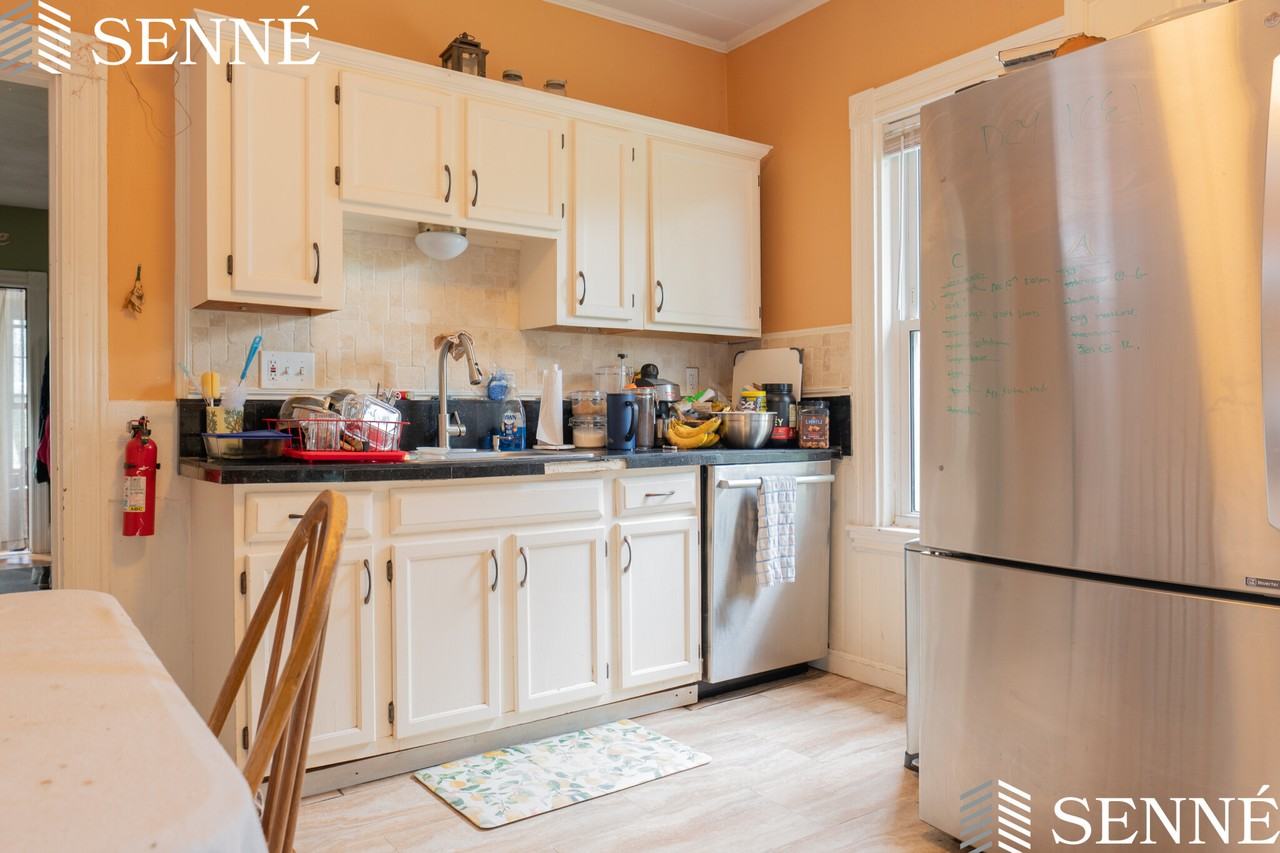 31 Grant Ave - Photo 5 of 14