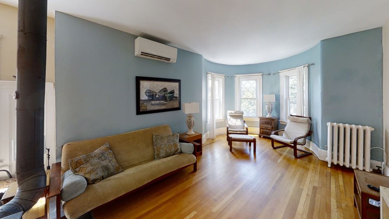 307 Tappan St #3 - Photo 7 of 14