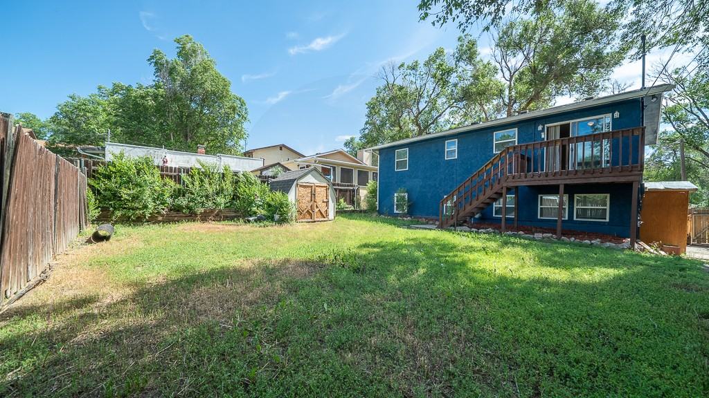 720 Swope Ave - Photo 3 of 11