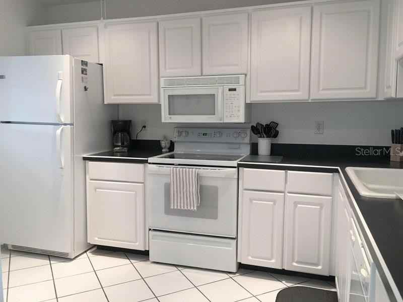 3660 Ironwood Cir #503M - Photo 2 of 22