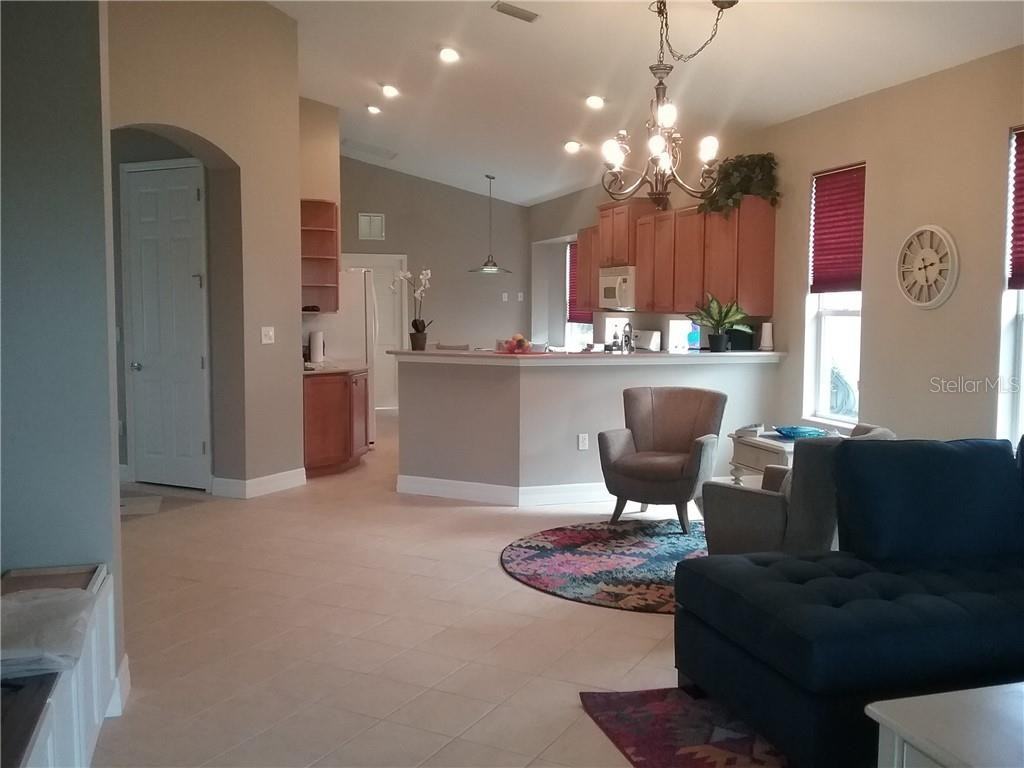 5808 Nesters Ln - Photo 6 of 29