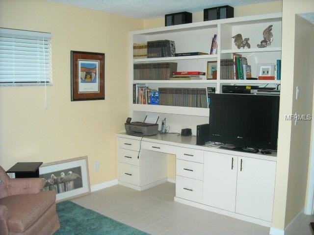 1700 Glenhouse Dr #305 - Photo 5 of 13