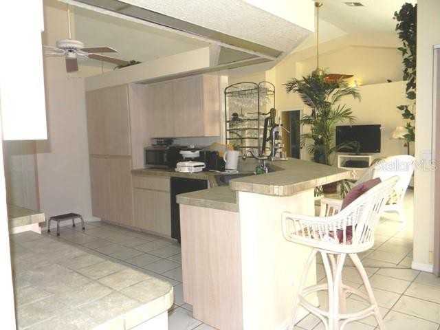 212 Boa Vista Street - Photo 5 of 34