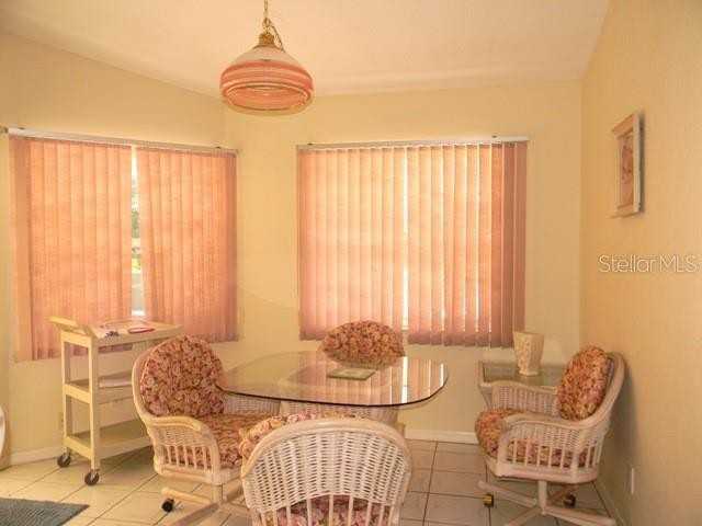 212 Boa Vista Street - Photo 7 of 34