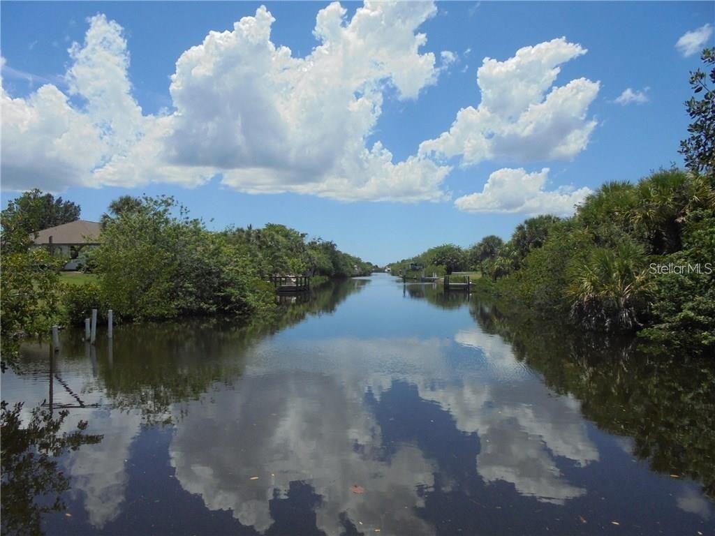 5087 Silver Bell Dr - Photo 3 of 37