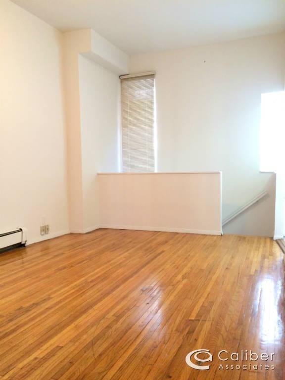 E 25th St #2H