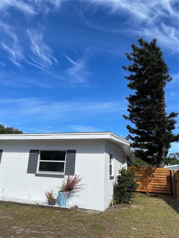 3627 E Kaley Ave - Photo 4 of 21