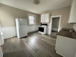 featured image of 210 Duke St W #1