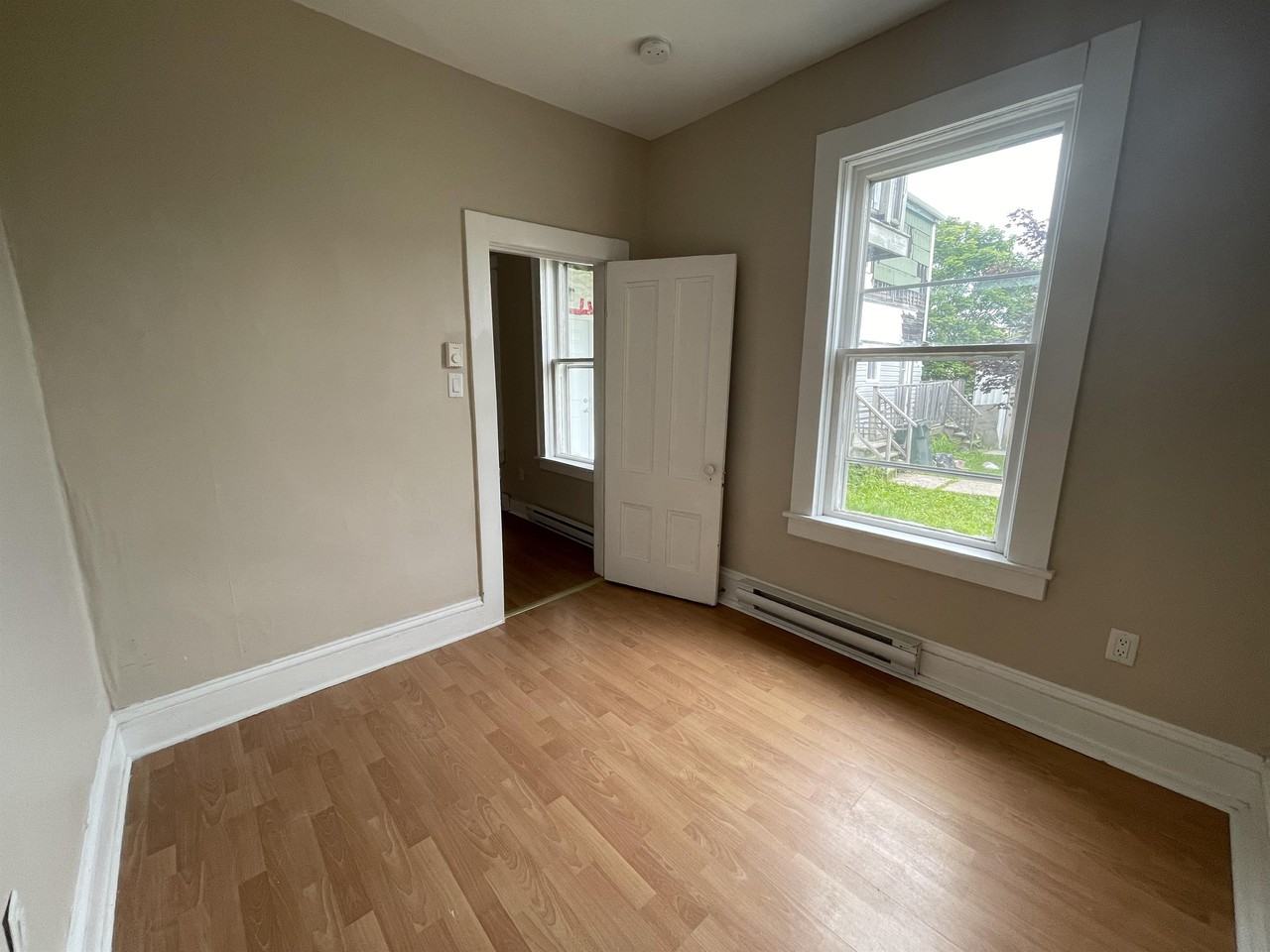 210 Duke St W #1 - Photo 5 of 16