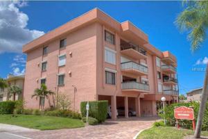 featured image of 131 Garfield Dr #4C