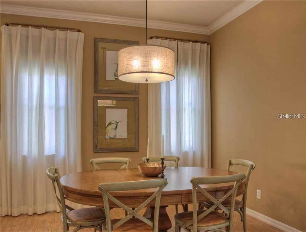 7348 Stanhope Ct - Photo 7 of 25