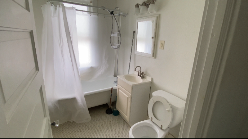 3429 N 1st St - Photo 5 of 8