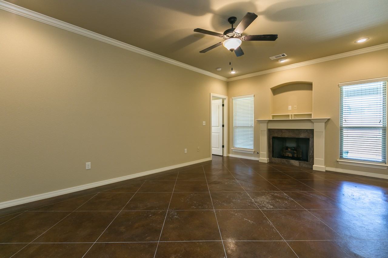 2852 W Millstone Dr - Photo 3 of 18