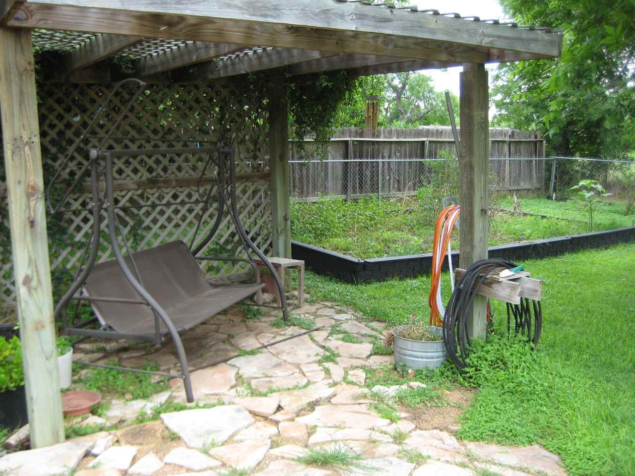 113 Yucca - Photo 2 of 14